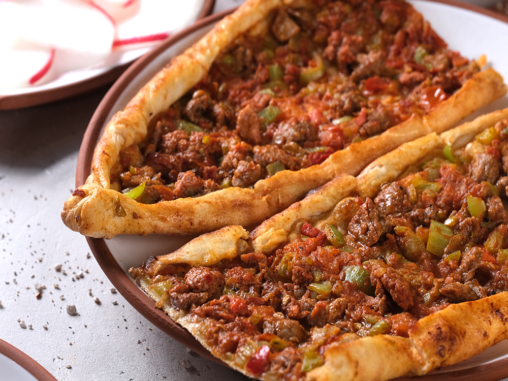 Kuşbaşılı Pide